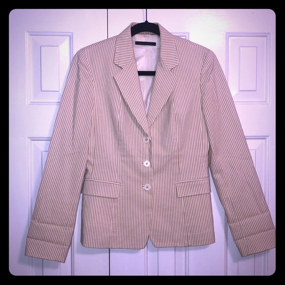 Elie Tahari suit